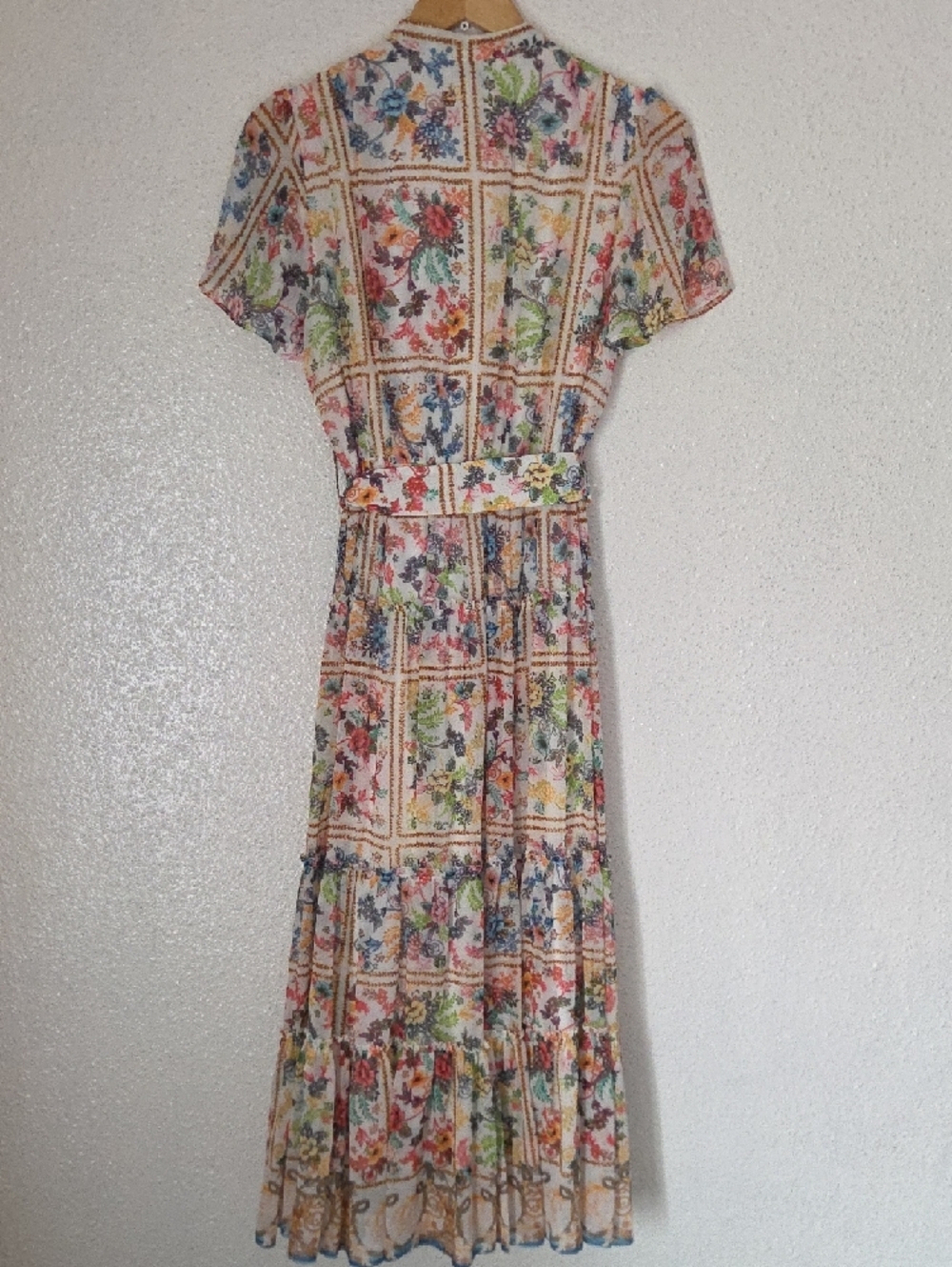 Elie Tahari Cream Multi Floral Midi Dress with Belted Waist - Picture 6 of 6
